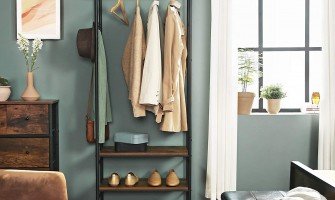 Έξυπνες ιδέες με εξαιρέτικες μεταλλικές κρεμάστρες δαπέδου που θα σας βοηθήσουν να οργανώσετε το χώρο σας!