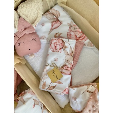 Peony Baby Box 