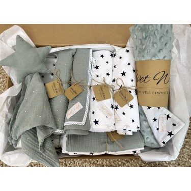 Mint And Stars Baby Box 