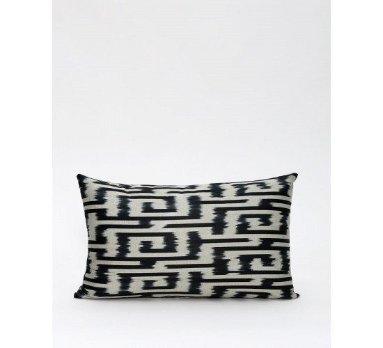 Διακοσμητική Μαξιλαροθήκη Αργαλειού Boho Ikat 35x60cm Μαύρο