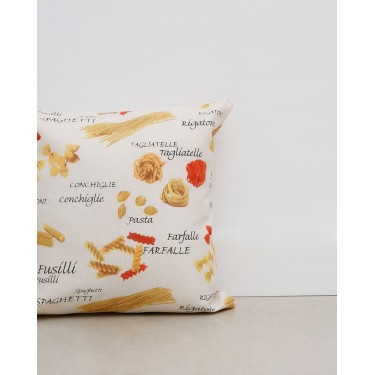 Διακοσμητική Μαξιλαροθήκη με Σχέδιο Ζυμαρικά Pasta 65x65cm Μπεζ