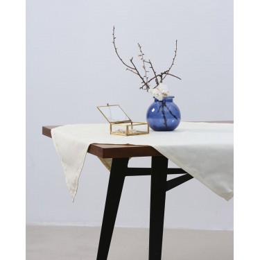 Τραπεζομάντηλο Polina με ζακάρ σχέδιο λουλουδιών 4 ατόμων (140x140cm) Εκρού