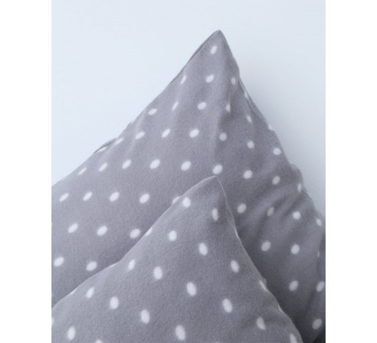 Fleece Γκρι Πουά Μαξιλαροθήκη Firenze σε 2 Διαστάσεις 50x50cm Γκρι
