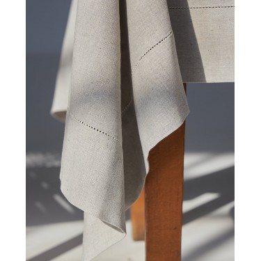 Μονόχρωμο Τραπεζομάντηλο με Αζούρ & Γαλλική Γωνία Amadora 16 ατόμων (150x350cm) Γκρι