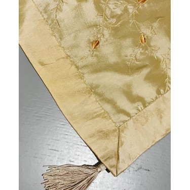 Διακοσμητικό Πετσετάκι Ζακάρ με Κέντημα 40x40cm 40x40cm Σαμπανί