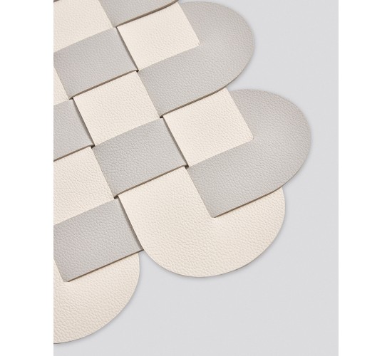 Δίχρωμο Πλεκτό Σουπλά από Δερματίνη Lorum Des.1 One Size (29x41cm) Εκρού Δίχρωμο Πλεκτό Σουπλά από Δερματίνη Lorum Des.1 One Size (29x41cm) Εκρού