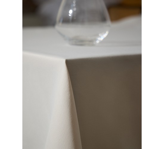 Μονόχρωμο Τραπεζομάντηλο Super Soft Julien σε 6 Αποχρώσεις 6 ατόμων Μπεζ