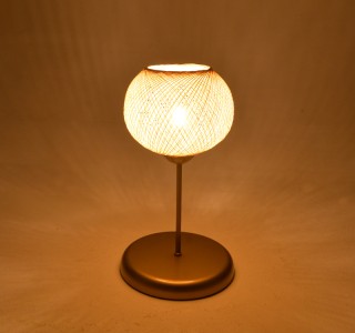 Επιτραπέζιο φωτιστικό Gaia Ε27 μέταλλο χρυσό Φ22x37εκ Υλικό: METAL 193-000122