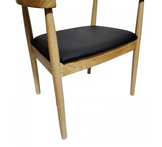 Πολυθρόνα Joube rubberwood σε φυσική απόχρωση με μαύρο pu μαξιλάρι 50x62x72εκ Υλικό: RUBBERWOOD - PU 382-000001