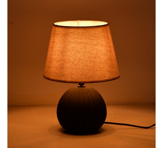 Επιτραπέζιο φωτιστικό Melanie Inart Ε14 κεραμικό σε μαύρο- μπεζ απόχρωση Φ22x30εκ Υλικό: LINEN - CERAMIC 387-000014