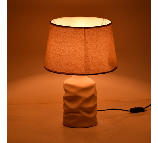 Επιτραπέζιο φωτιστικό Wabbi Inart Ε27 κεραμικό σε μπεζ απόχρωση Φ28x41εκ Υλικό: LINEN - CERAMIC 387-000016