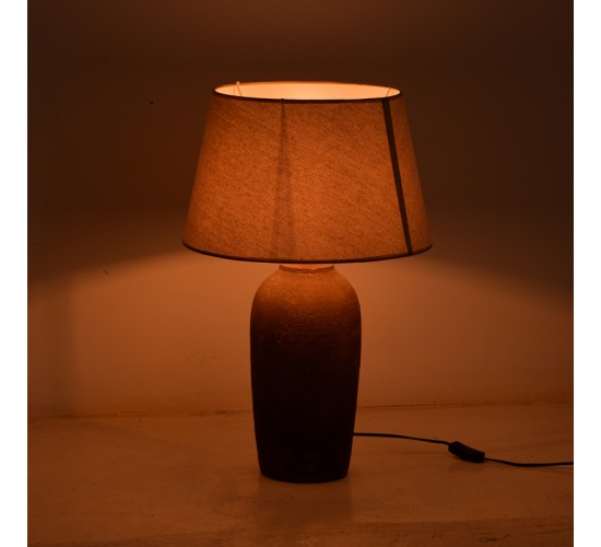 Επιτραπέζιο φωτιστικό Barout Inart Ε27 κεραμικό σε γκρι antique- μπεζ απόχρωση Φ40x62εκ Υλικό: LINEN - CERAMIC 387-000023